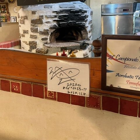 パスタ マンジャーレZaZa上尾店の内観